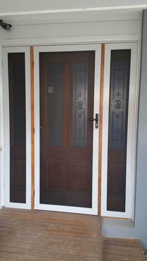 87cc2b96-e3d6-4a8e-aa53-9c0476e4fb5e-576x1024 TBT Security Doors