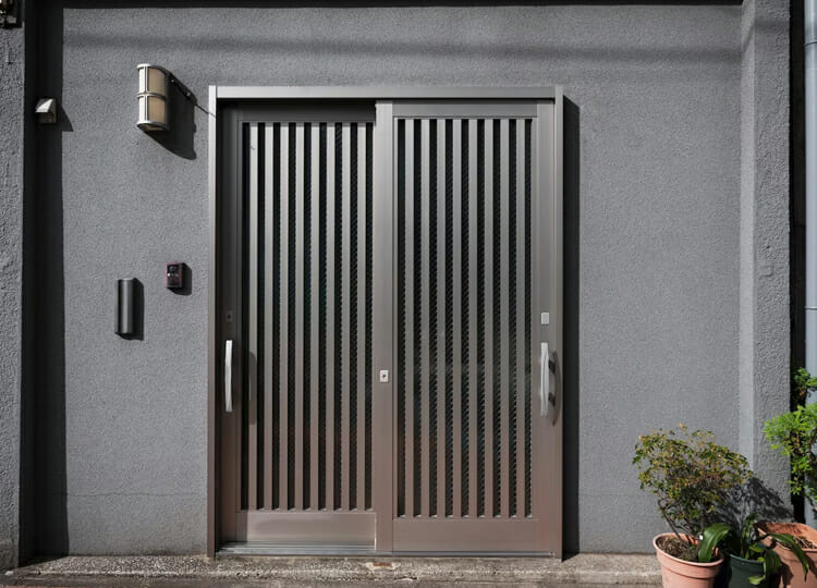 Tbt Stainless Steeldoors